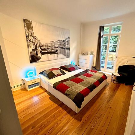Doppelzimmer Mit Terrasse In Privatem Zuhause 吕贝克 外观 照片